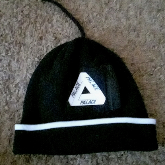 PALACE | Other | Palace Pocket Beanie Black | Poshmark